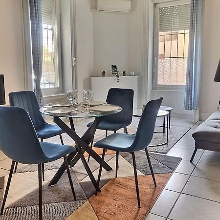 Appartement Elegant Et Confortable Cote Gare Amberieu-en-Bugey Bagian luar foto