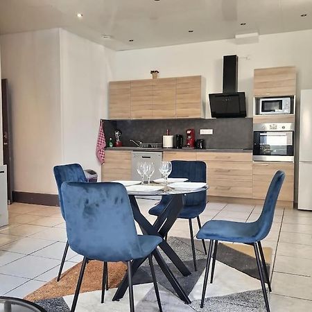Appartement Elegant Et Confortable Cote Gare Amberieu-en-Bugey Bagian luar foto